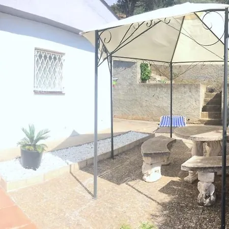 Villa Ebre 14 *